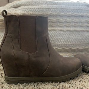 Brown Booties Size 8.5